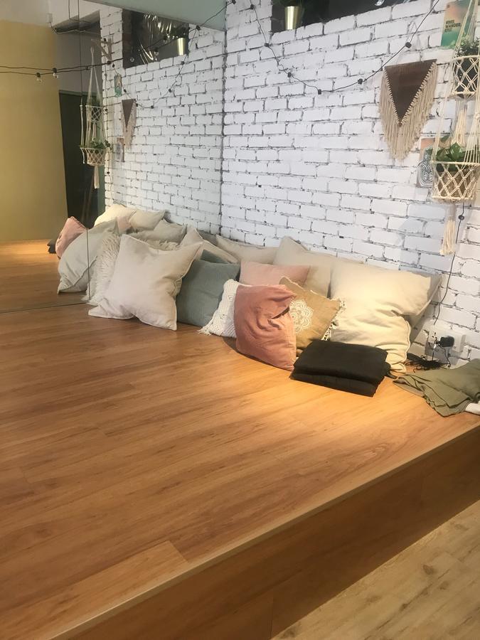 אמפאנג Dreamville Hostel מראה חיצוני תמונה
